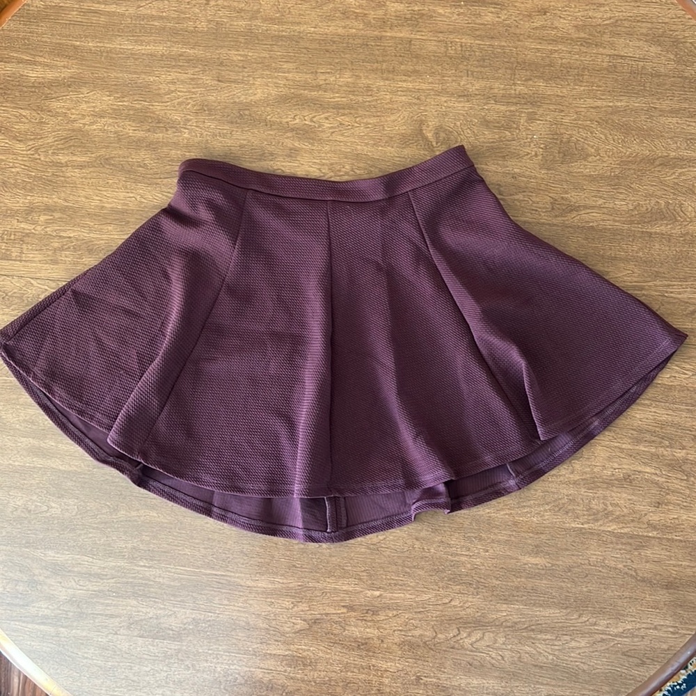 Medium GAP Maroon Skirt